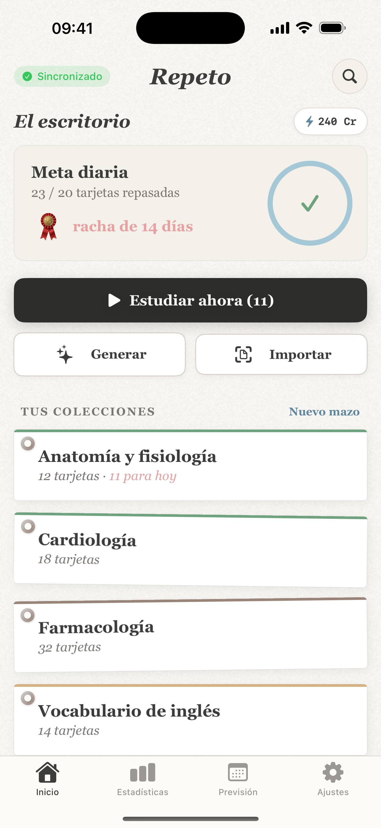 Pantalla de inicio de Repeto en iPhone: meta diaria, racha de 14 días y colecciones de tarjetas como anatomía y cardiología