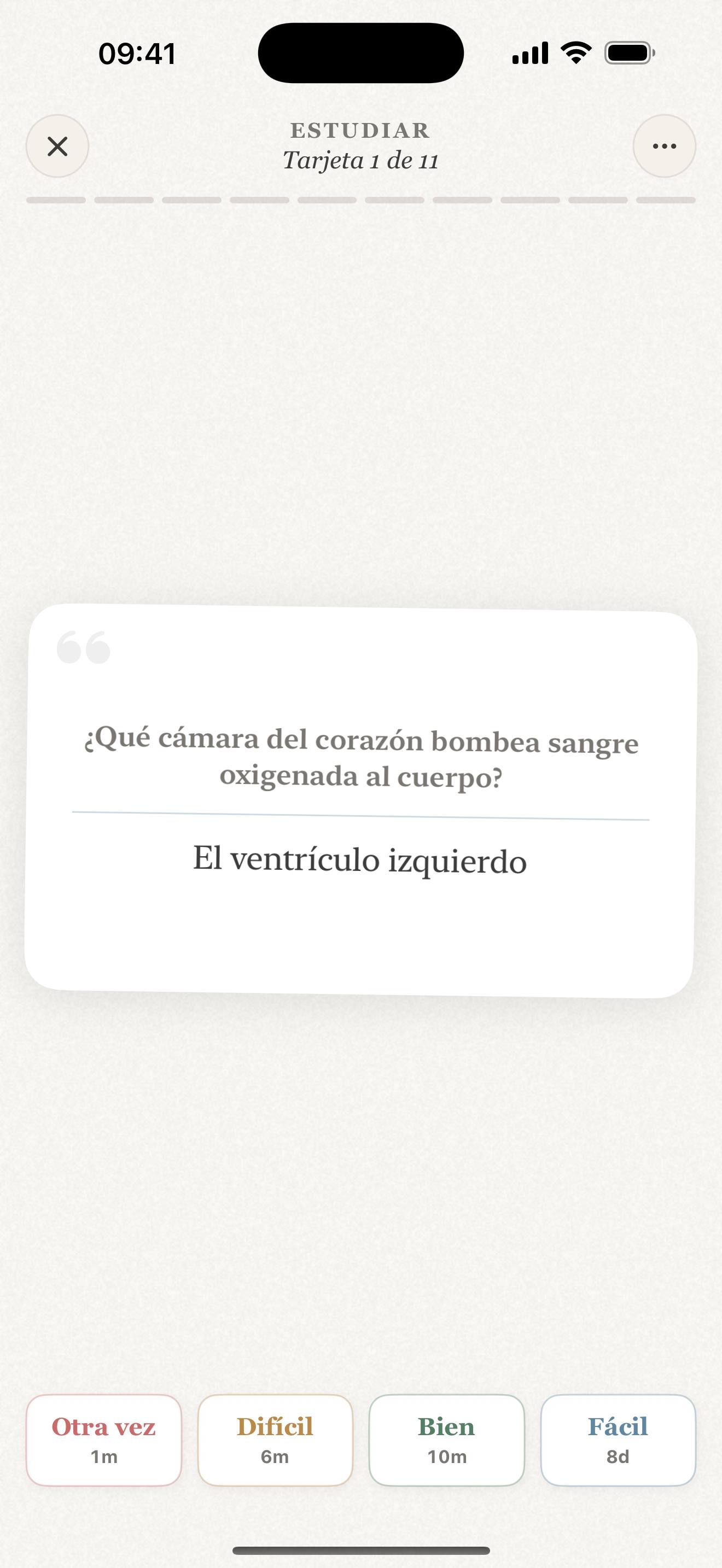 Pantalla de estudio de Repeto en iPhone: una tarjeta con botones de respuesta FSRS e intervalos honestos